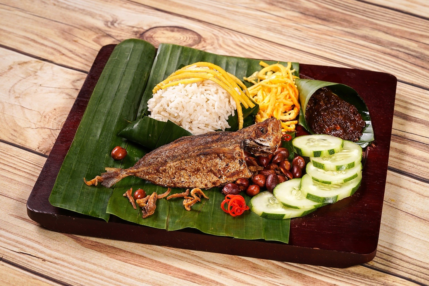 Cơm Dừa Mã Lai với Cá Chỉ Vàng